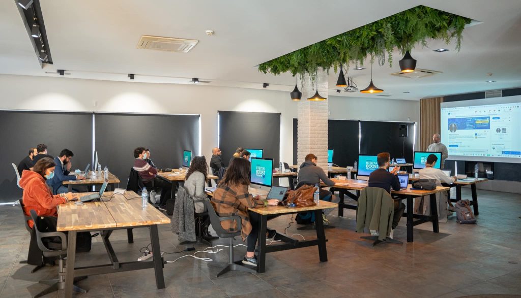 Pedro Caramez, Mentoria